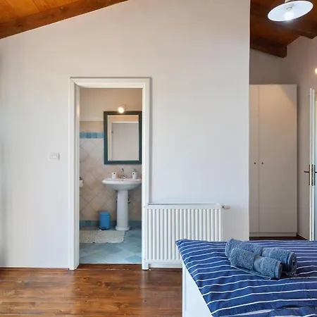 Villa Rustic Marijanin Vrt With Pool In