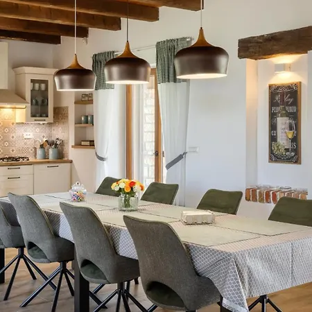 Rustic Marijanin Vrt With Pool In *