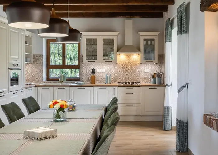 Rustic Marijanin Vrt With Pool In *